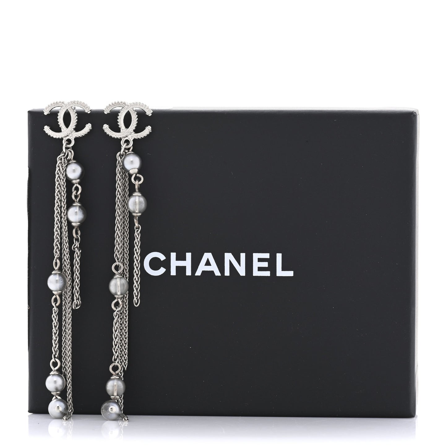 Metal Chain Pearl CC Drop Earrings Silver