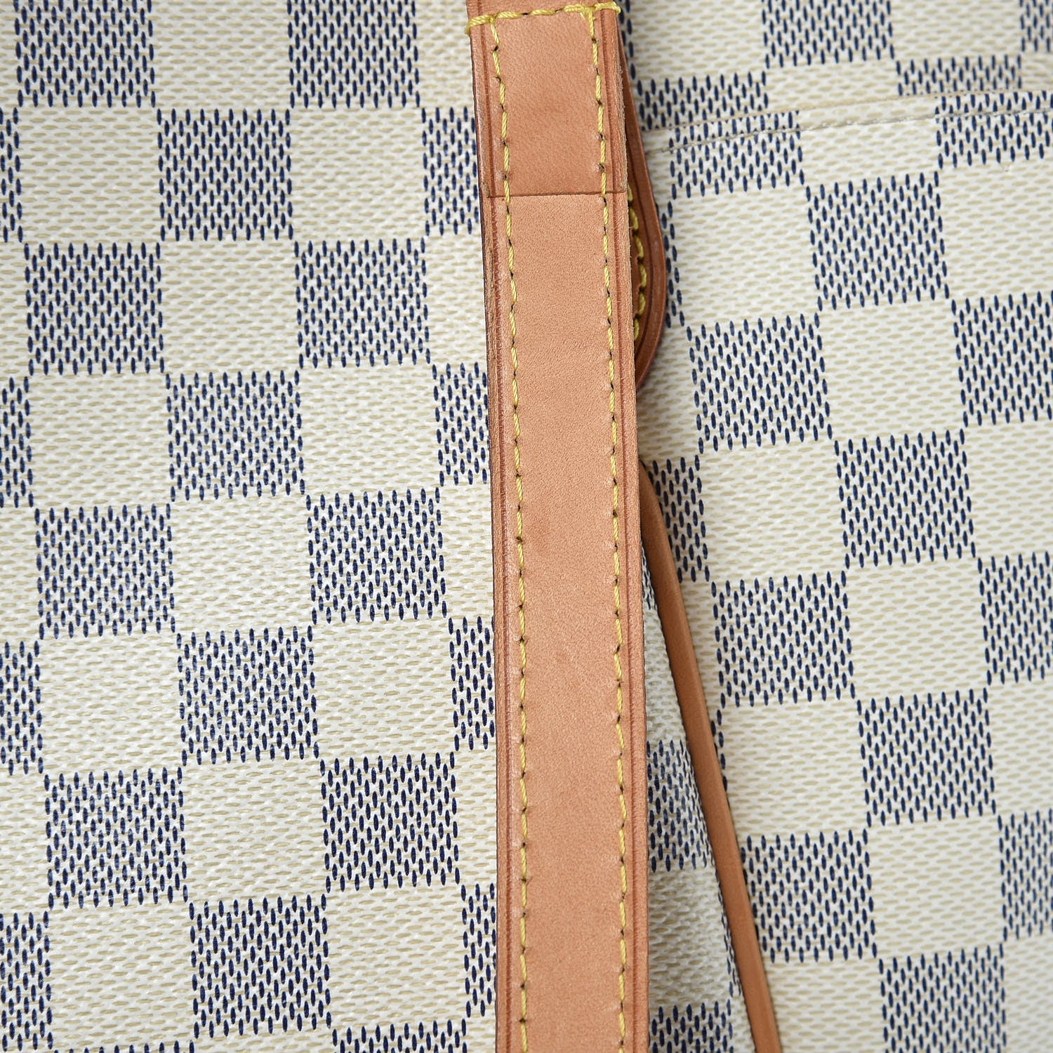 Louis Vuitton Damier Azur Totally MM 12 of 13