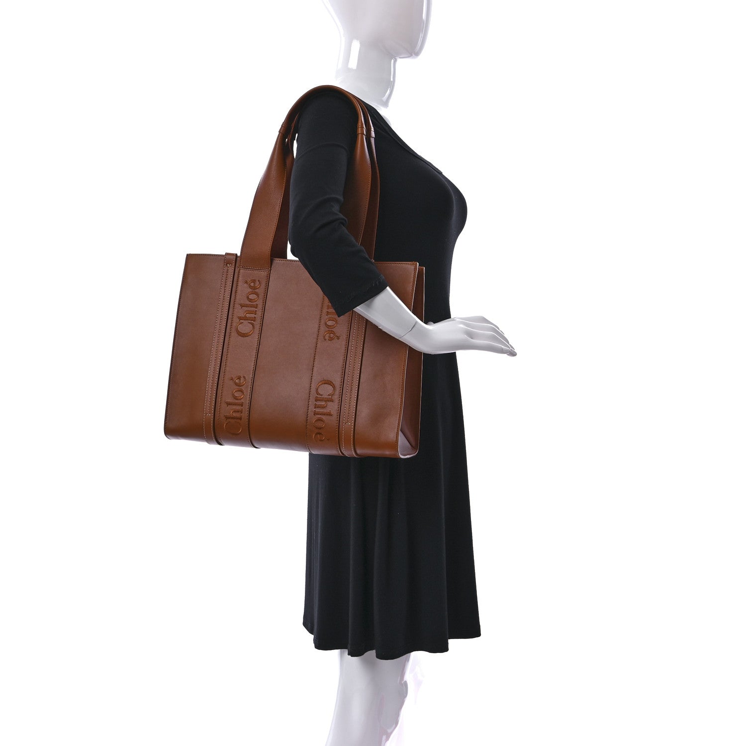Chloe Calfskin Medium Woody Tote Caramel 2 of 9