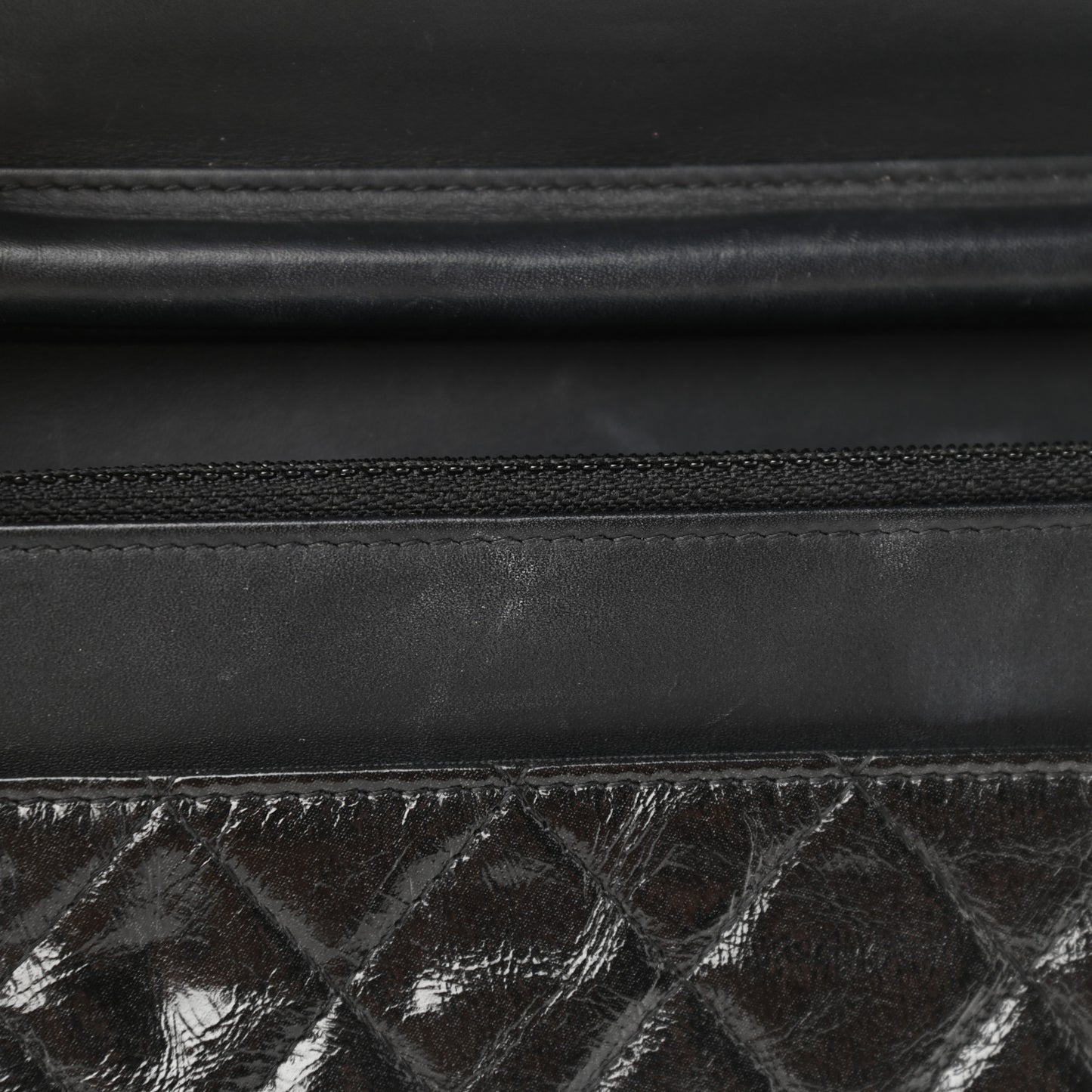 Glazed Aged Calfskin Reissue Wallet On Chain WOC Black