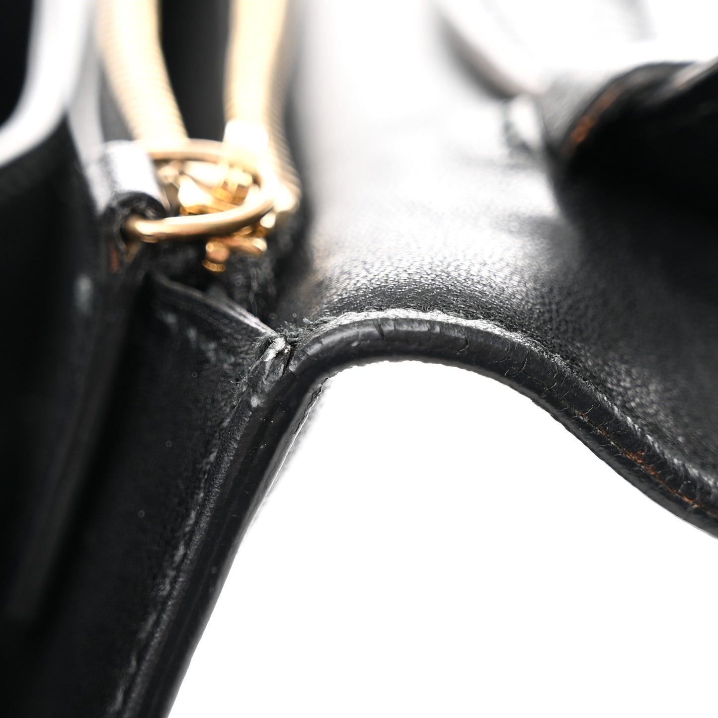Box Calfskin Medium Classic Box Flap Bag Black
