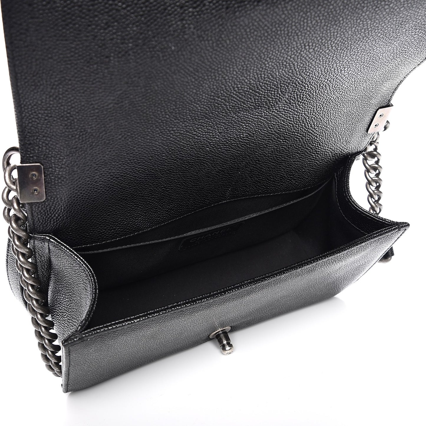 Caviar Quilted Medium Boy Flap Black