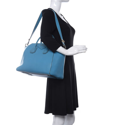 Givenchy Sugar Goatskin Medium Antigona Medium Blue 2 of 16