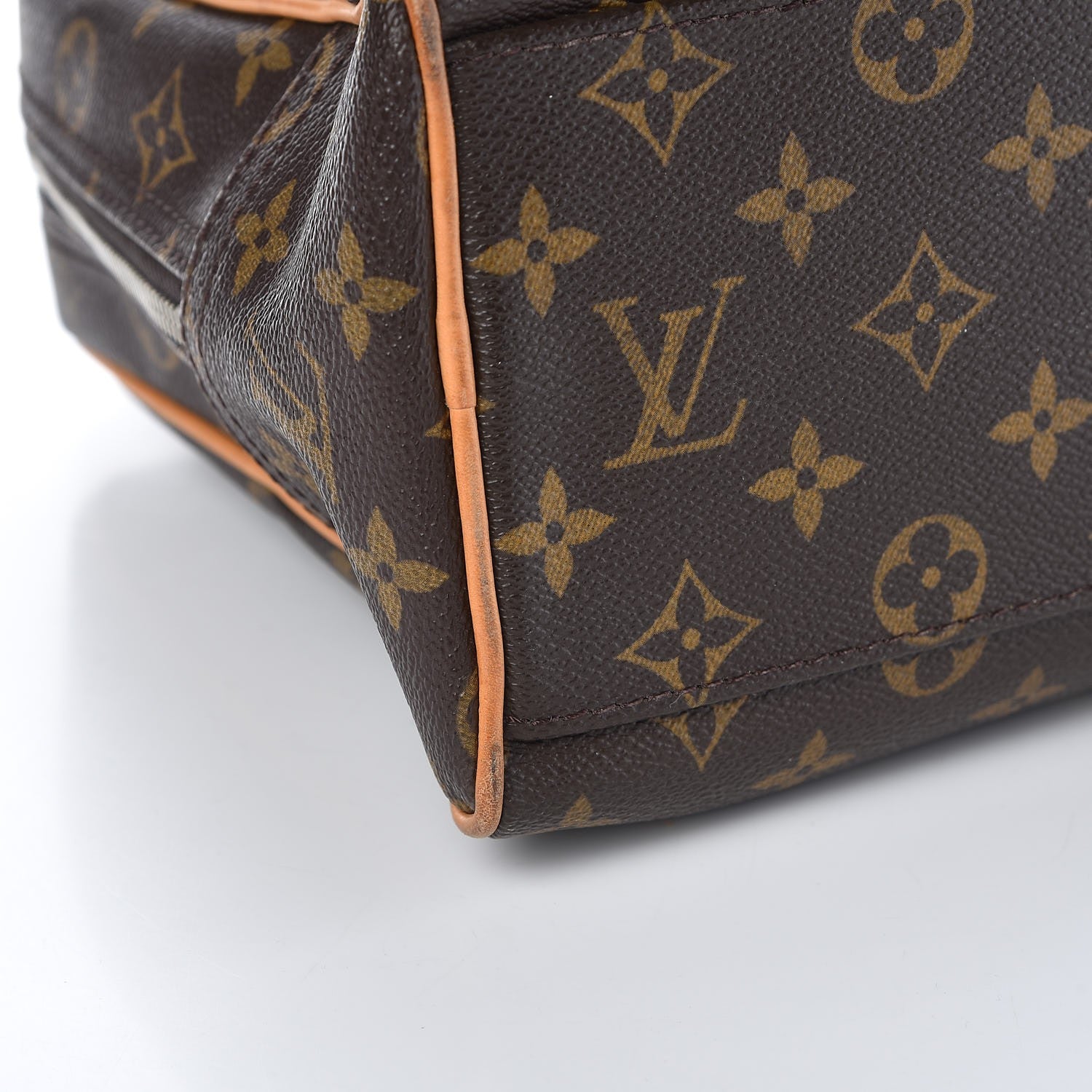 Louis Vuitton Monogram Manhattan GM 12 of 14
