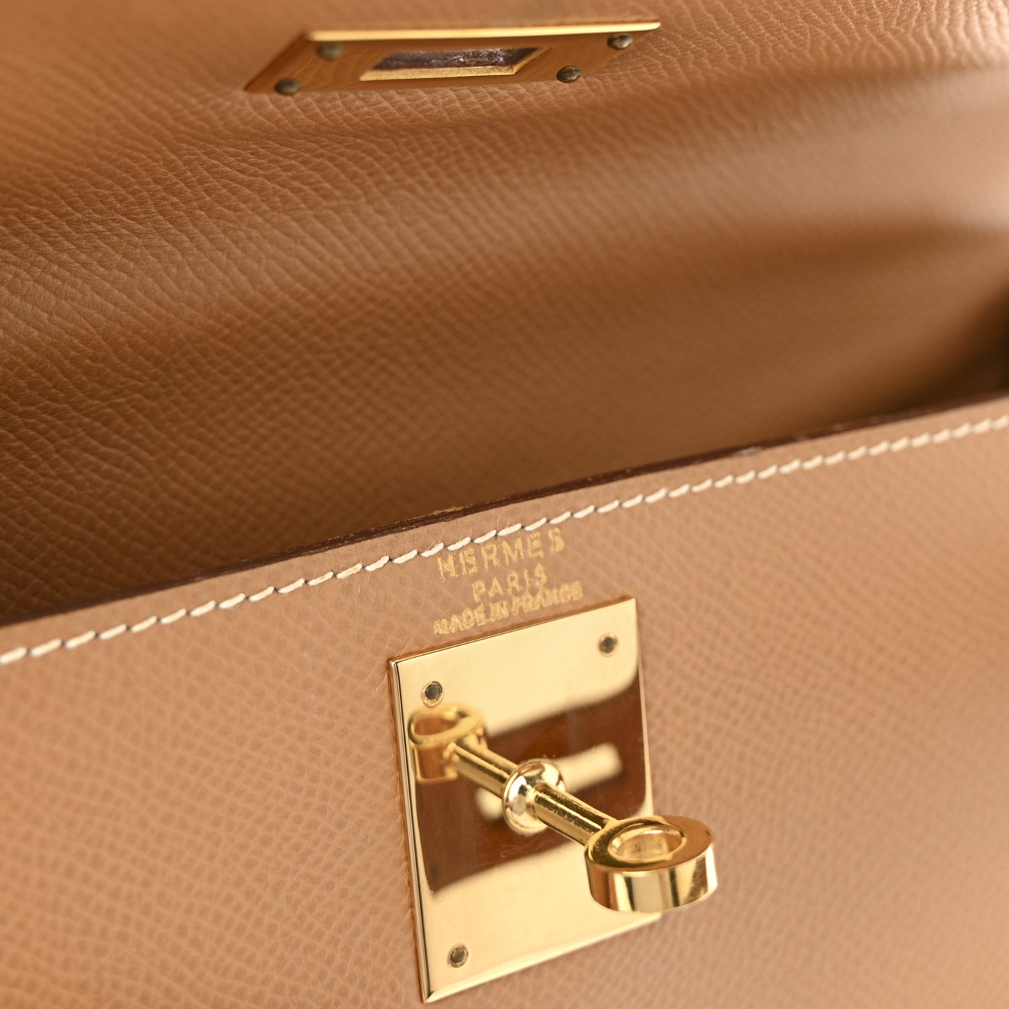 Courchevel Kelly Sellier 28 Tabac Camel