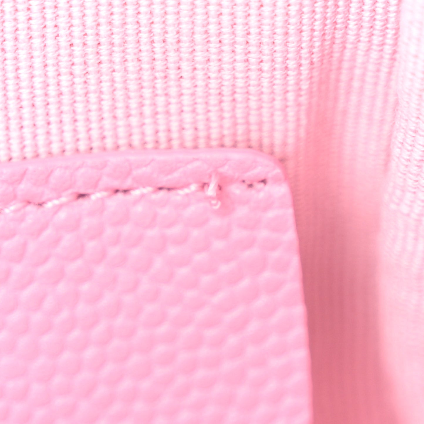 Caviar Quilted Small Cosmetic Case Pink