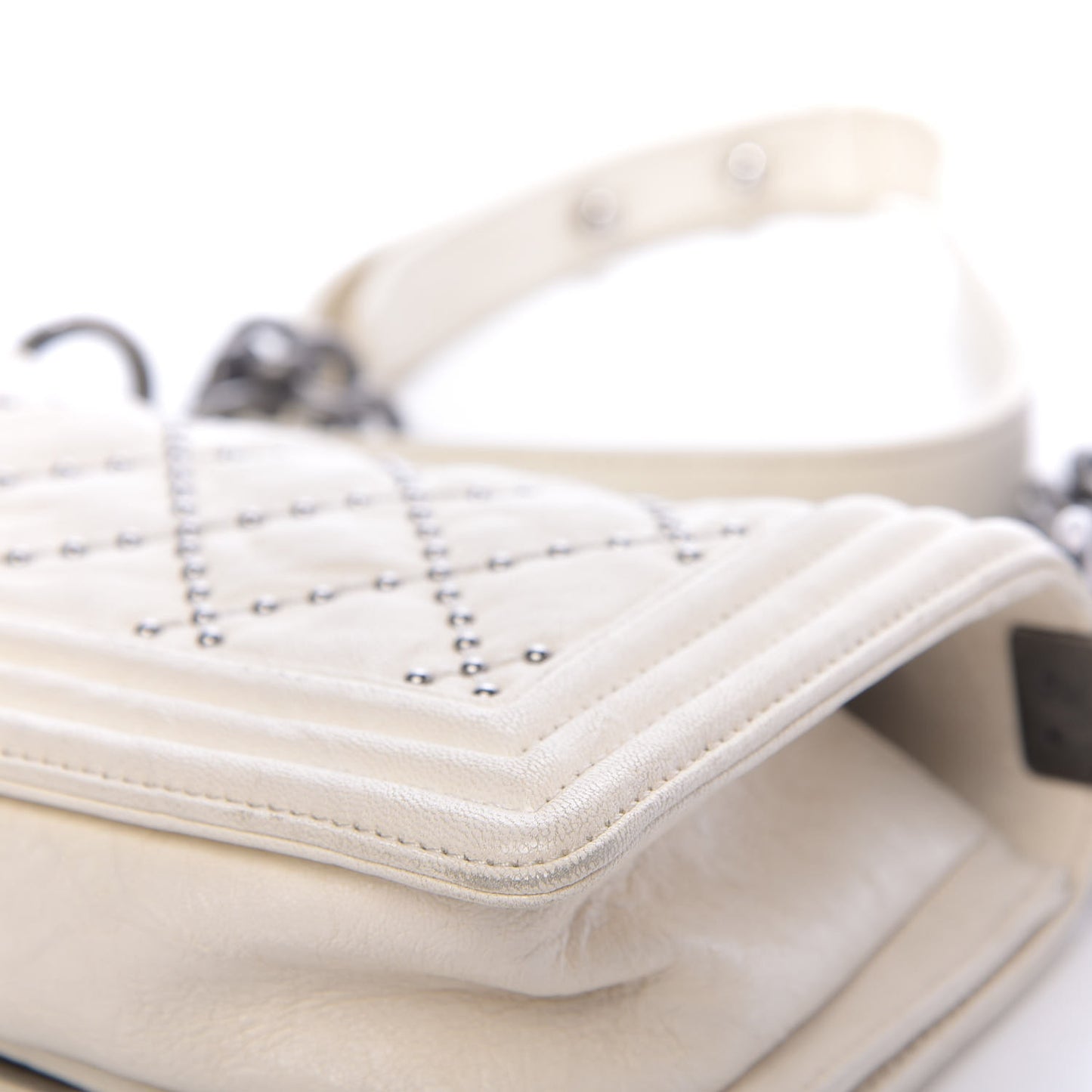 Crumpled Lambskin Small Studded Boy Flap Ecru