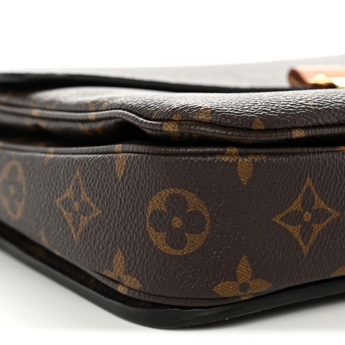 Louis Vuitton Monogram Pochette Metis 9 of 10