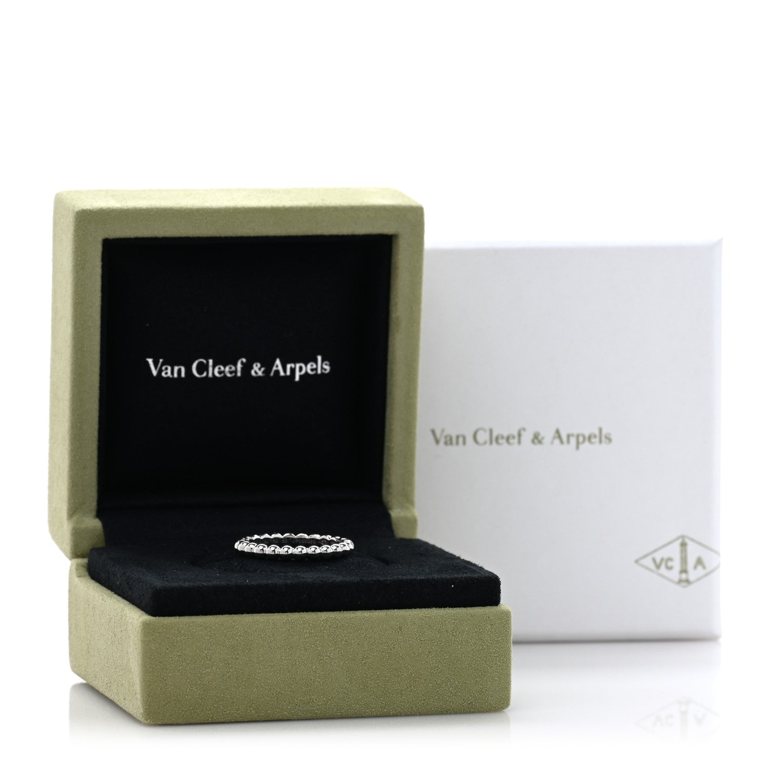 Van Cleef & Arpels 18K White Gold Medium Perlee Ring 53 6.5 5 of 5