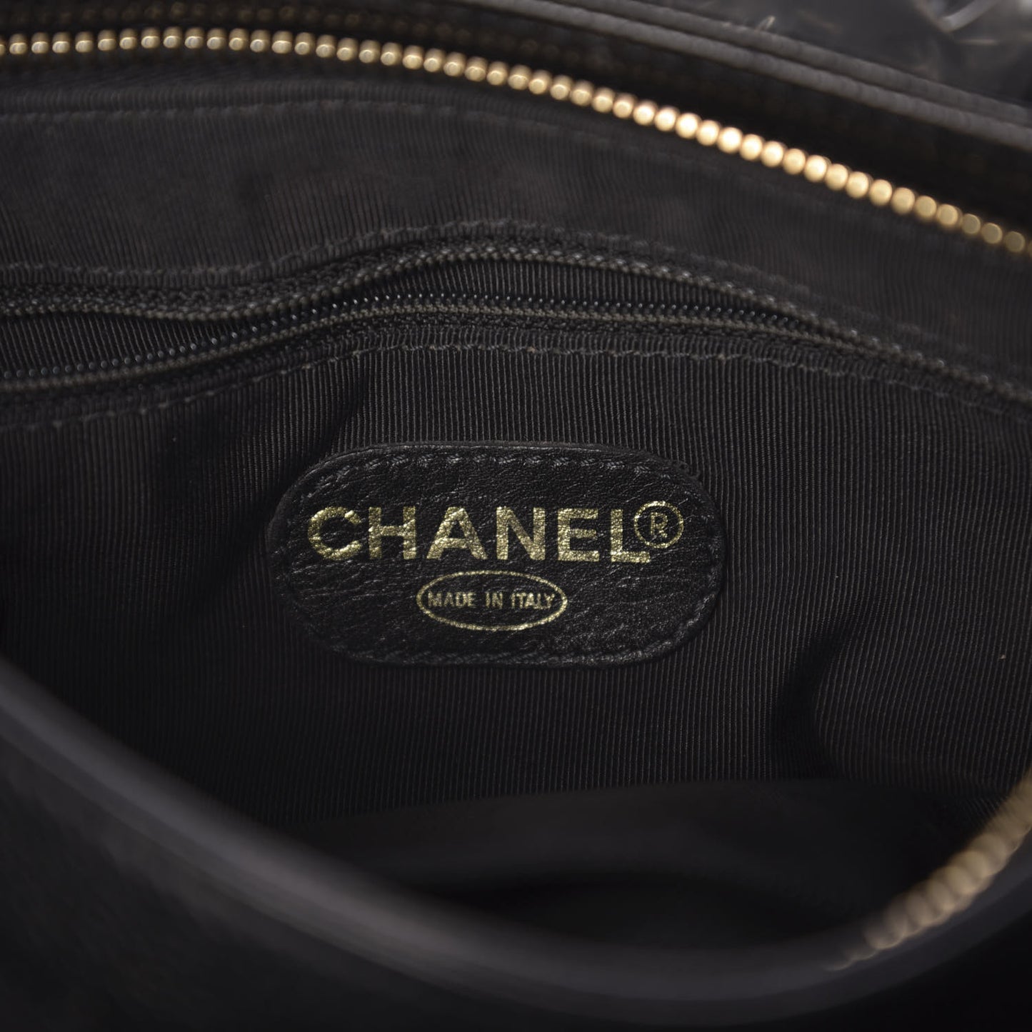 Caviar Wood Handle Handbag Black