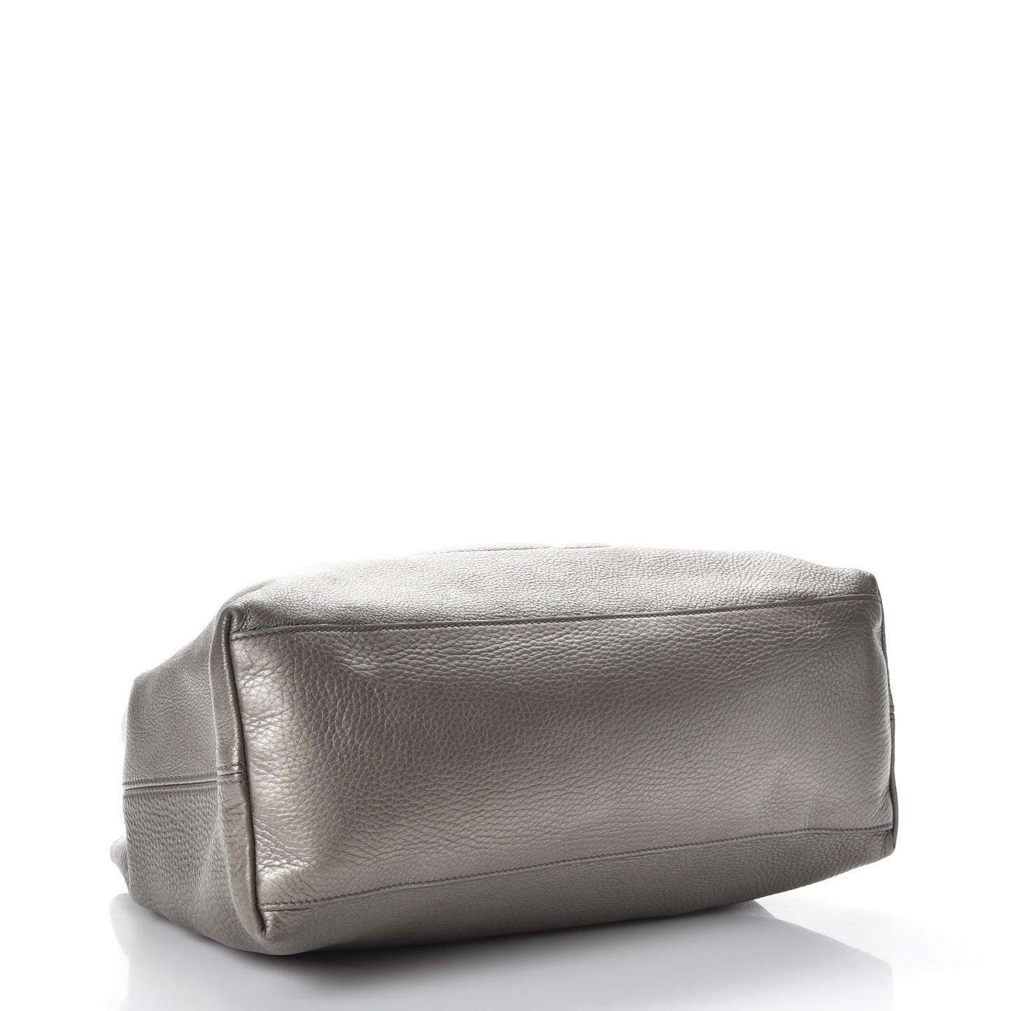 Metallic Pebbled Calfskin Medium Soho Chain Shoulder Bag Sasso