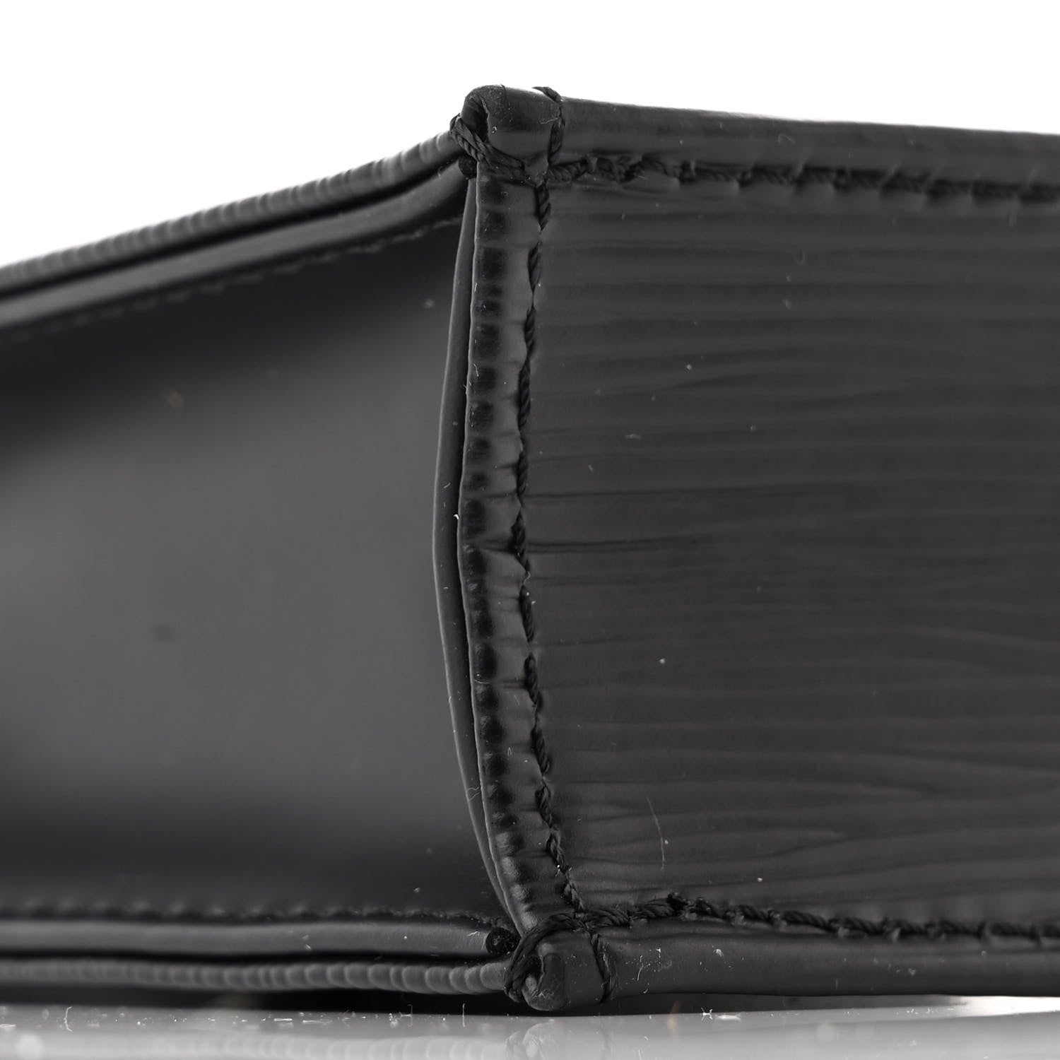 Louis Vuitton Epi Petit Sac Plat Black 8 of 9