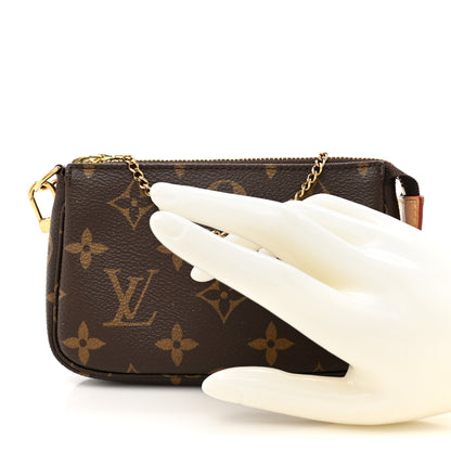 Louis Vuitton Monogram Mini Pochette Accessories 2 of 11