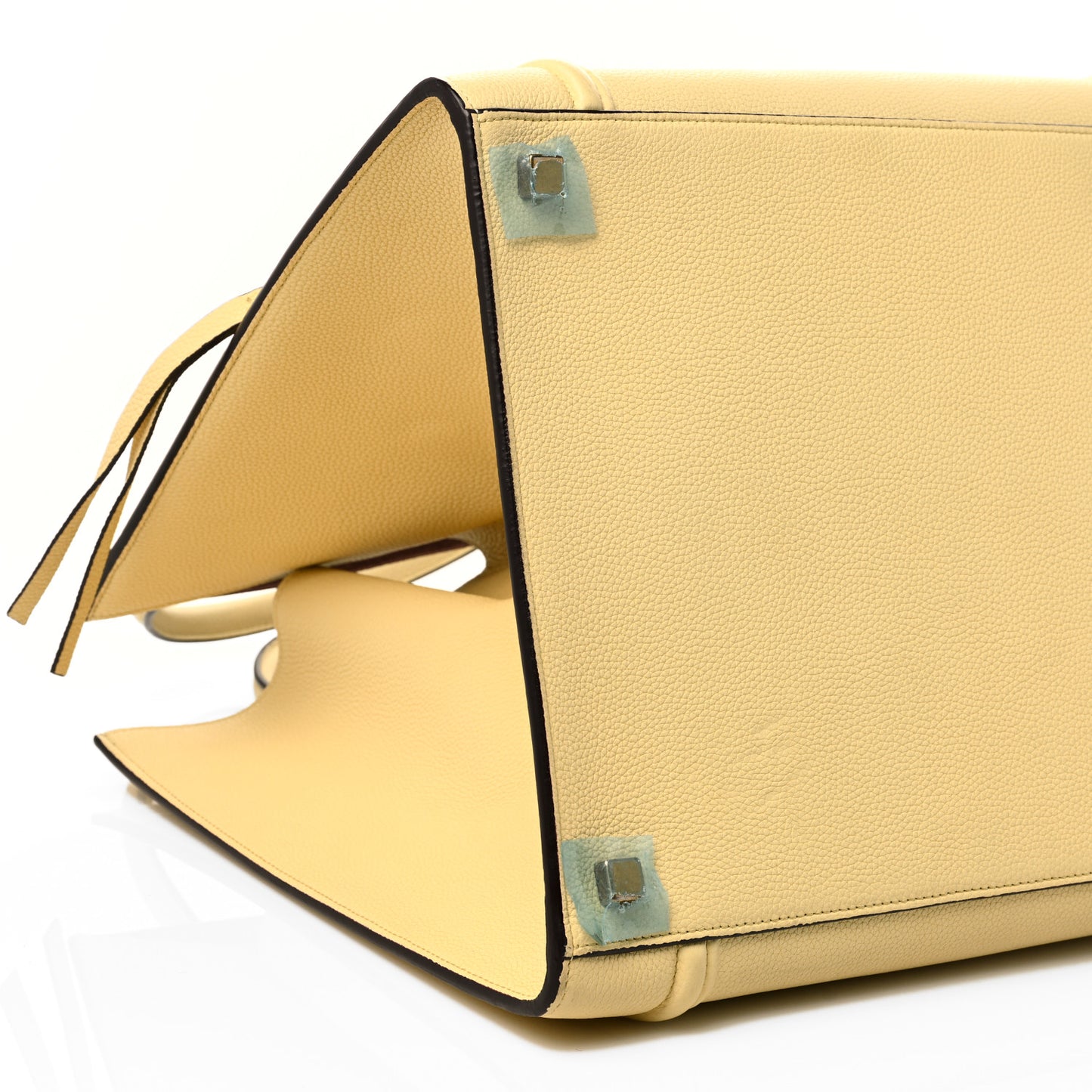 Drummed Calfskin Medium Phantom Luggage Cream