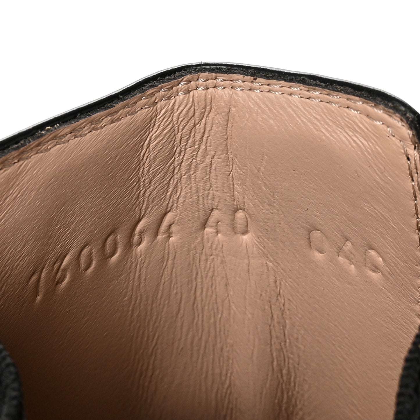 Magnum Calfskin Logo Ankle Boots 40 Black