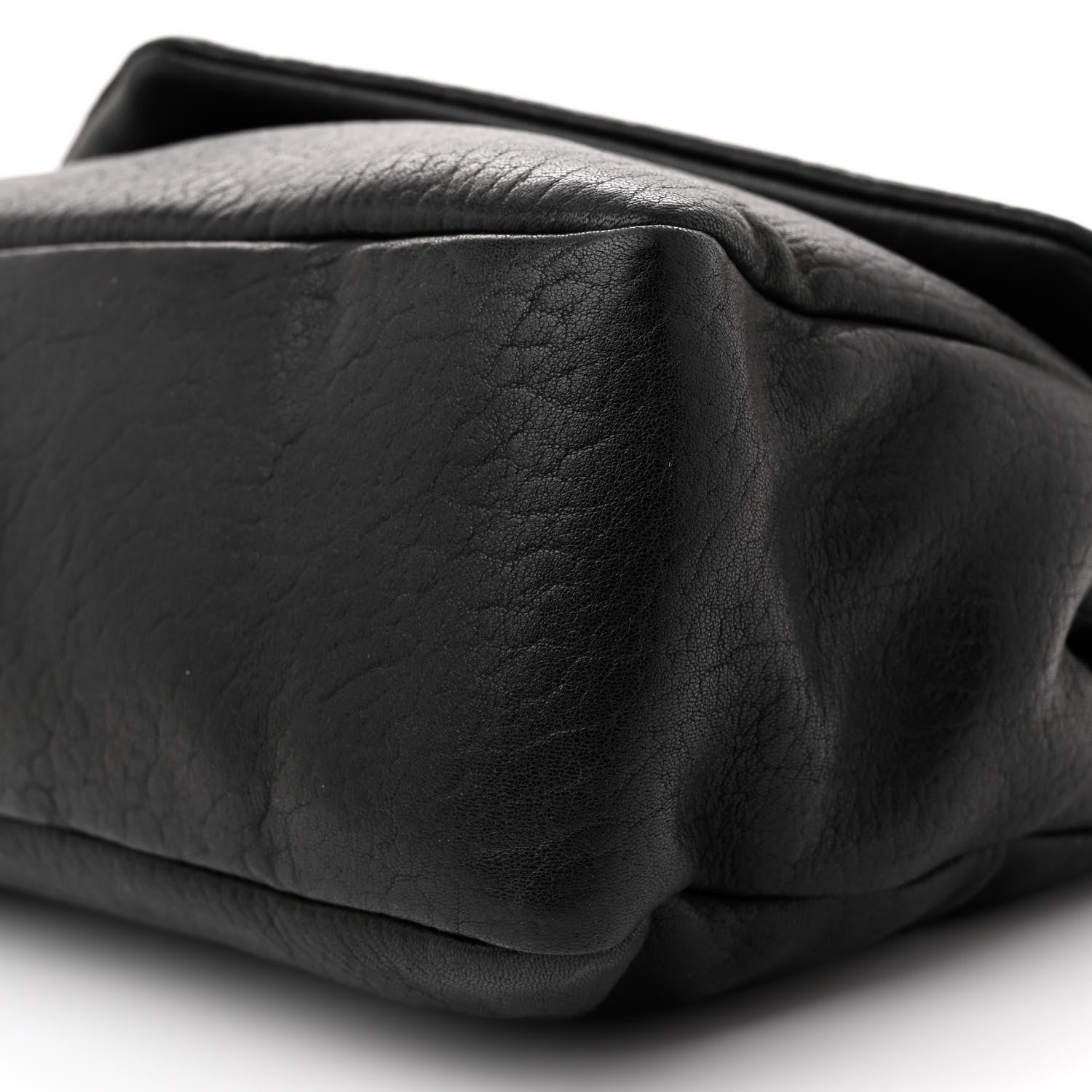 Saint Laurent Grained Lambskin Large Calypso Black 10 of 10