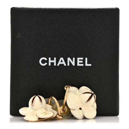 Chanel Resin Camelia Earrings White Gold 5 of 5