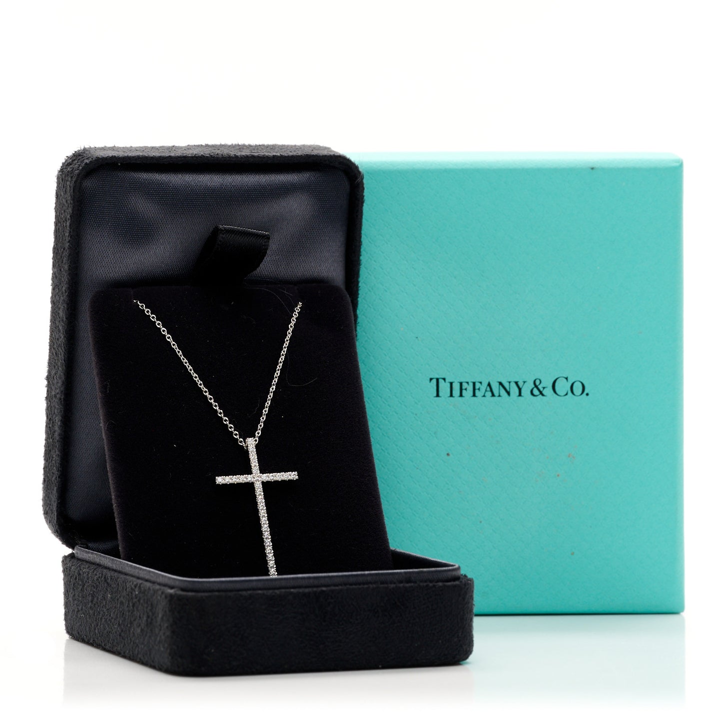 18K White Gold Diamond Metro Cross Pendant Necklace