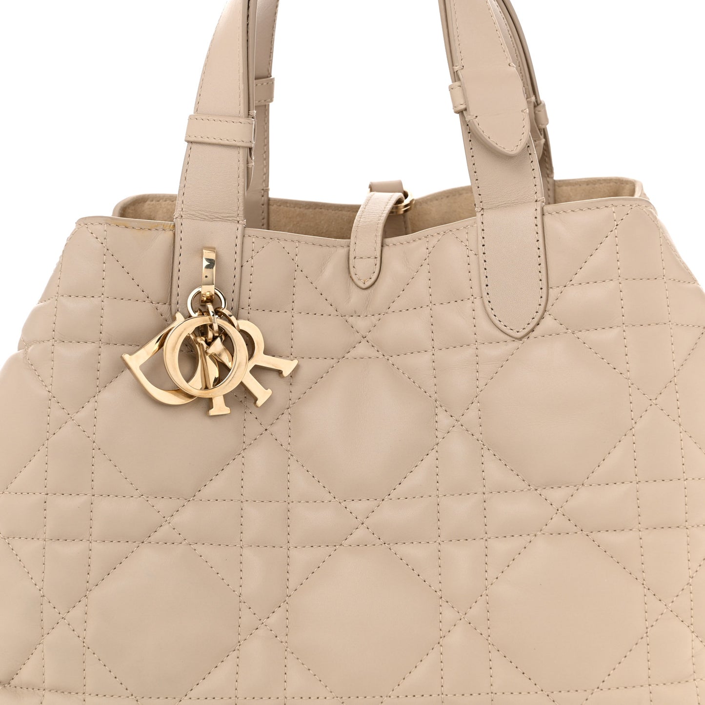 Calfskin Macrocannage Medium Toujours Tan