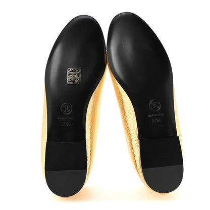 Chanel Metallic Crackled Laminated Calfskin CC Cap Toe Ballerina Flats 37.5 Gold Silver 6 of 9
