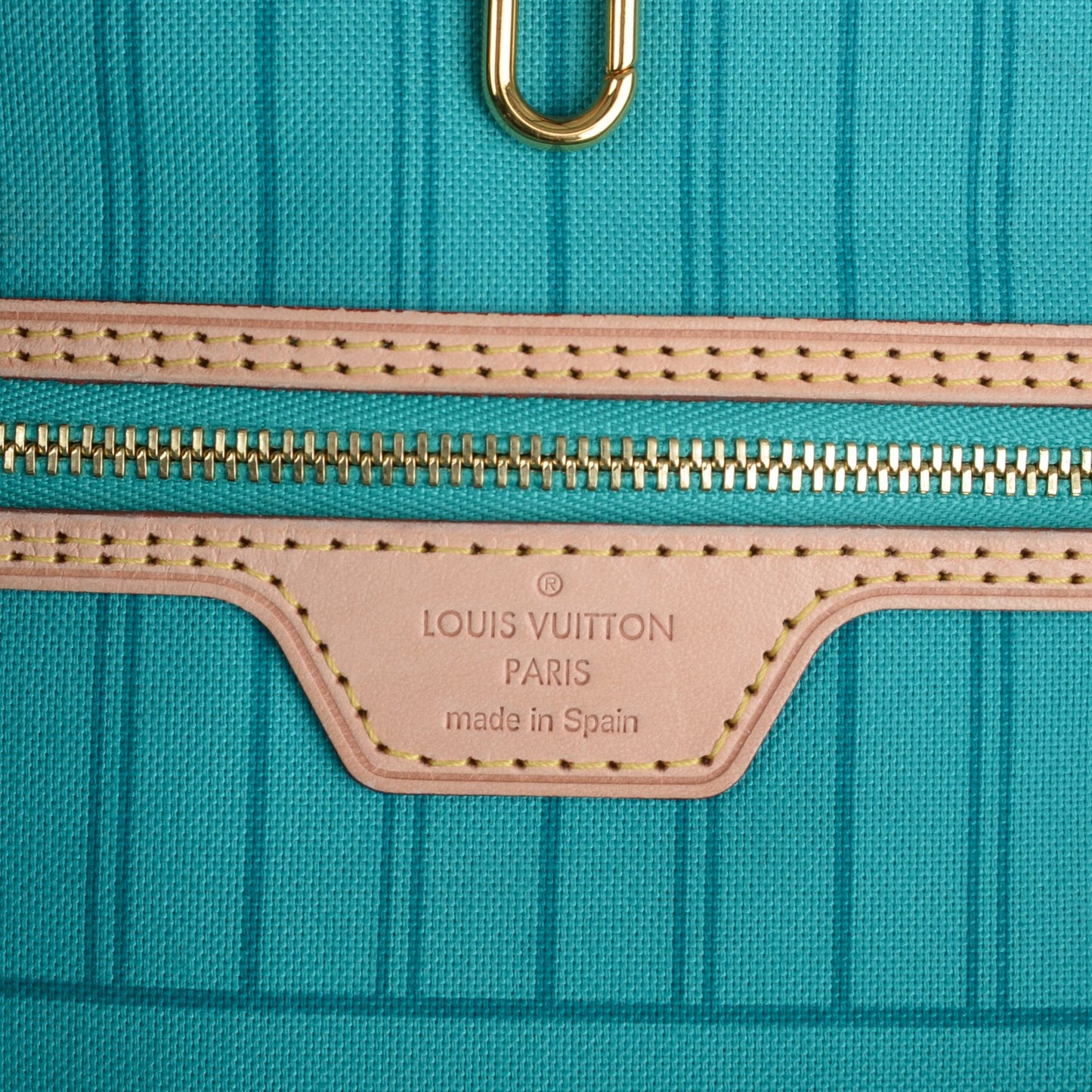 Monogram V Neverfull MM Turquoise
