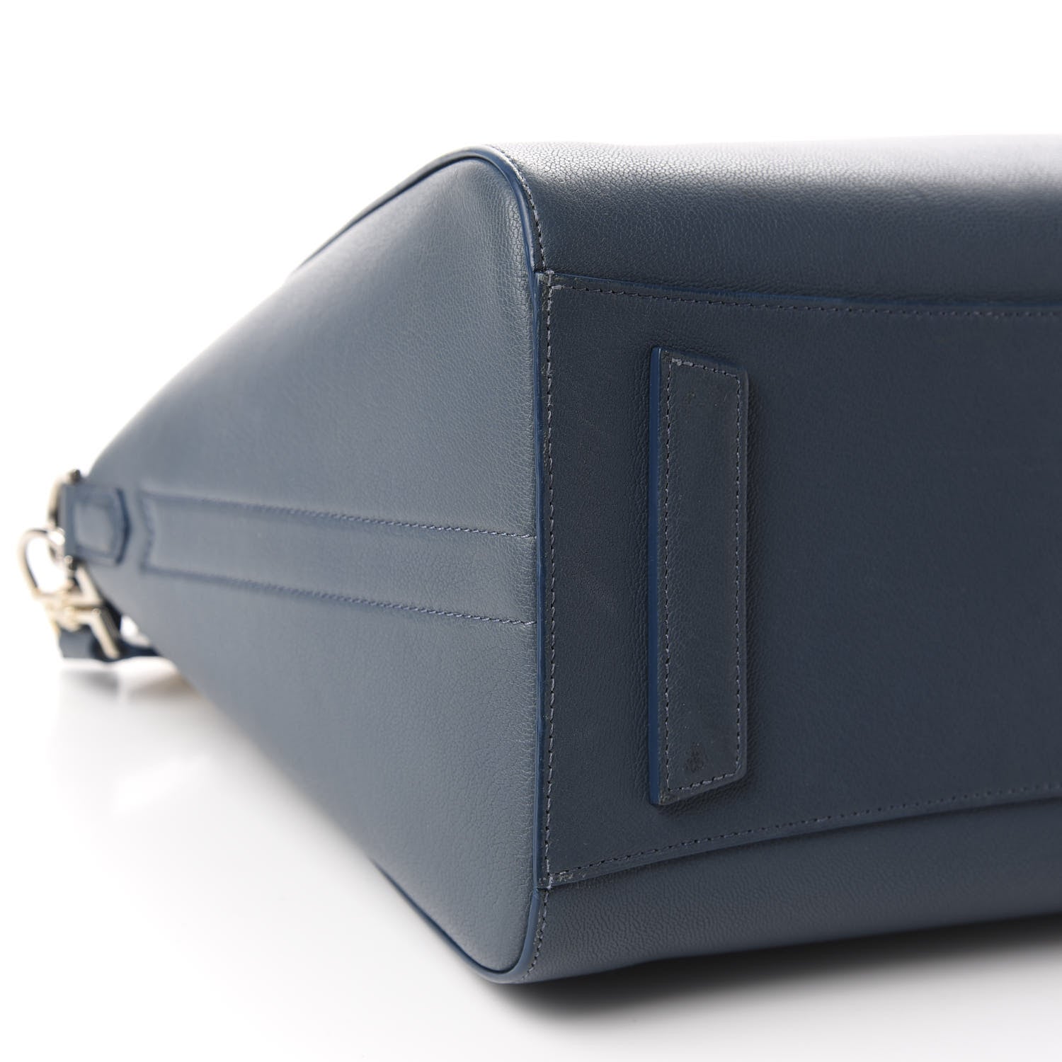 Givenchy Sugar Goatskin Medium Antigona Mineral Blue 6 of 10