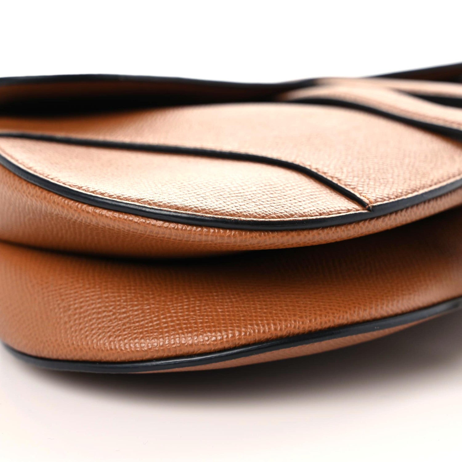Christian Dior Grained Calfskin Saddle Bag Camello 4 of 11