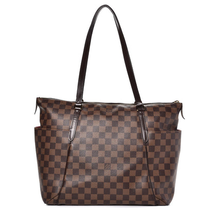 Louis Vuitton Damier Ebene Totally MM 1 of 15