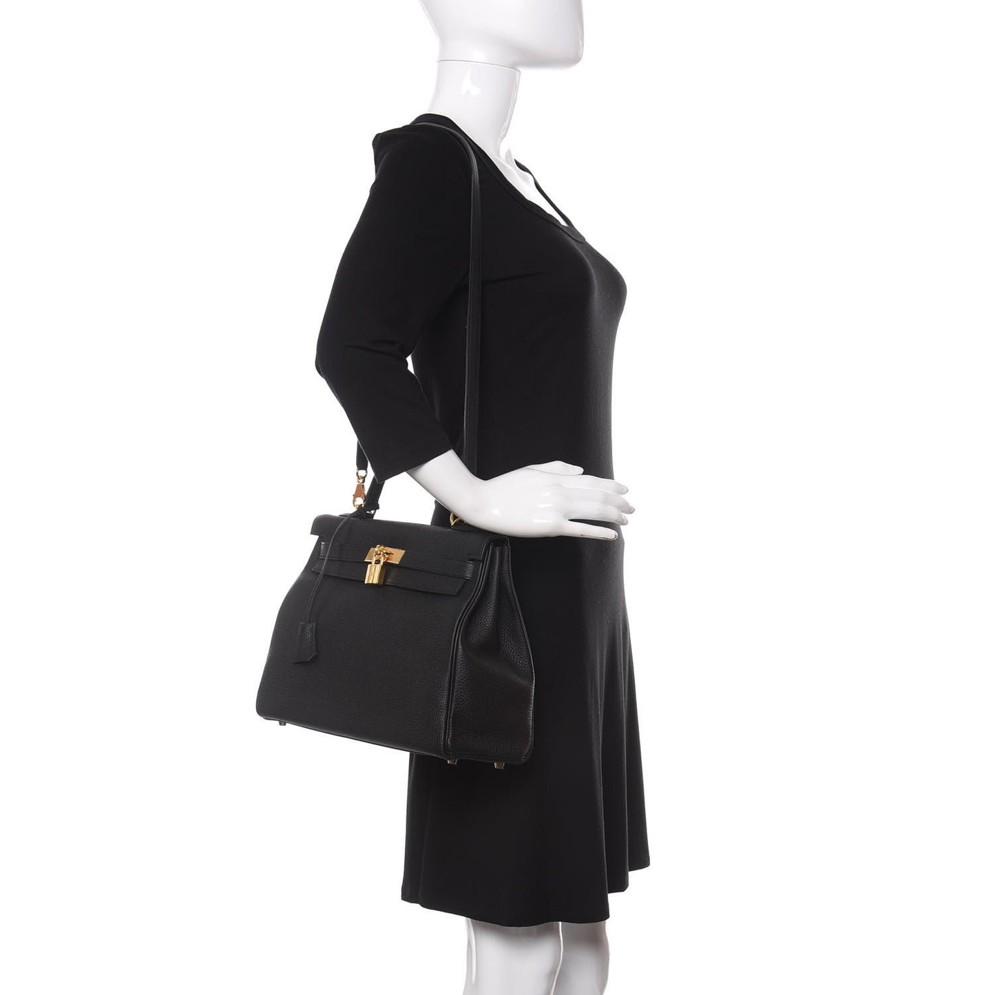 Togo Kelly Retourne 32 Black