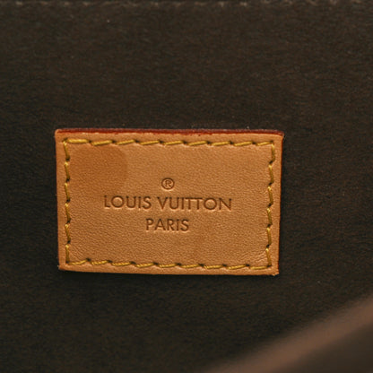 Louis Vuitton Monogram Pochette Metis 6 of 11