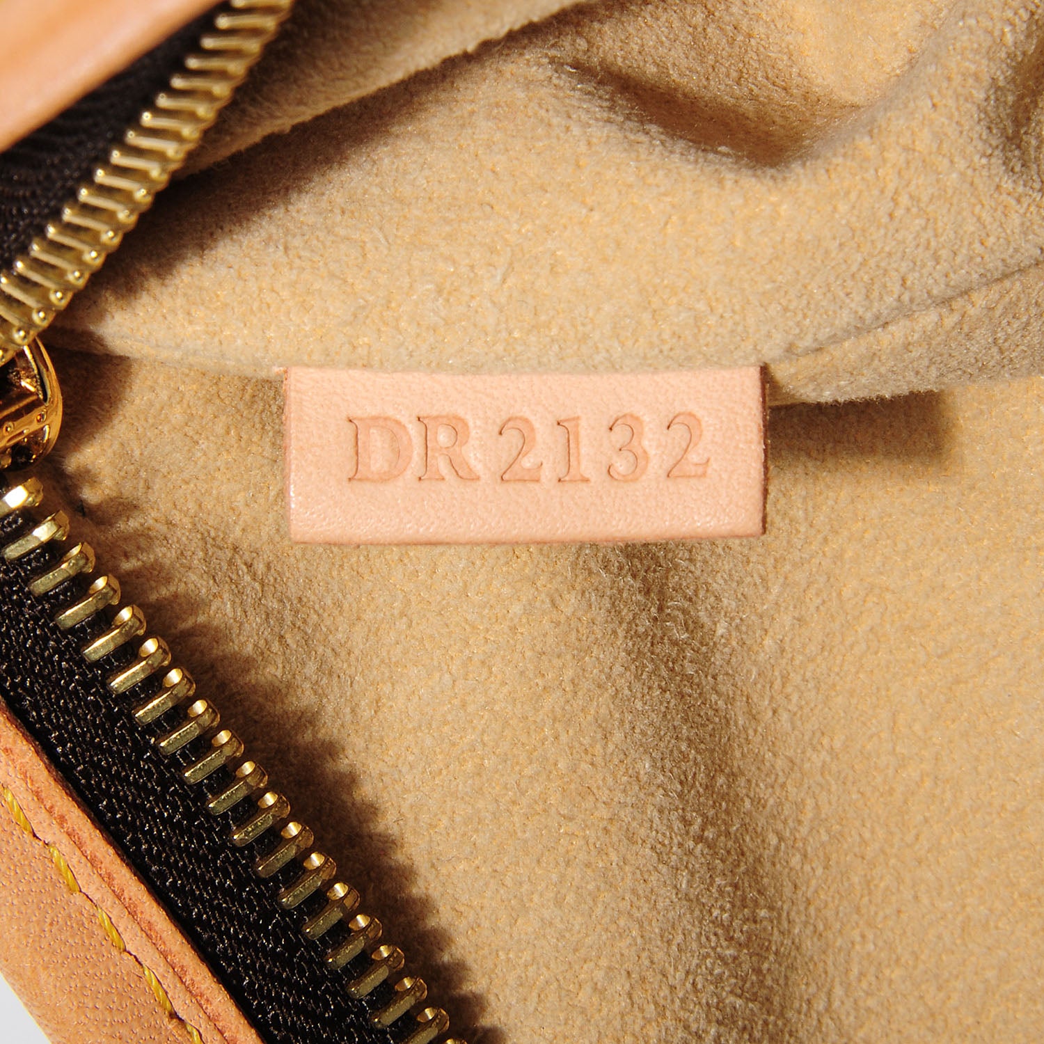 Louis Vuitton Monogram Estrela MM 8 of 8