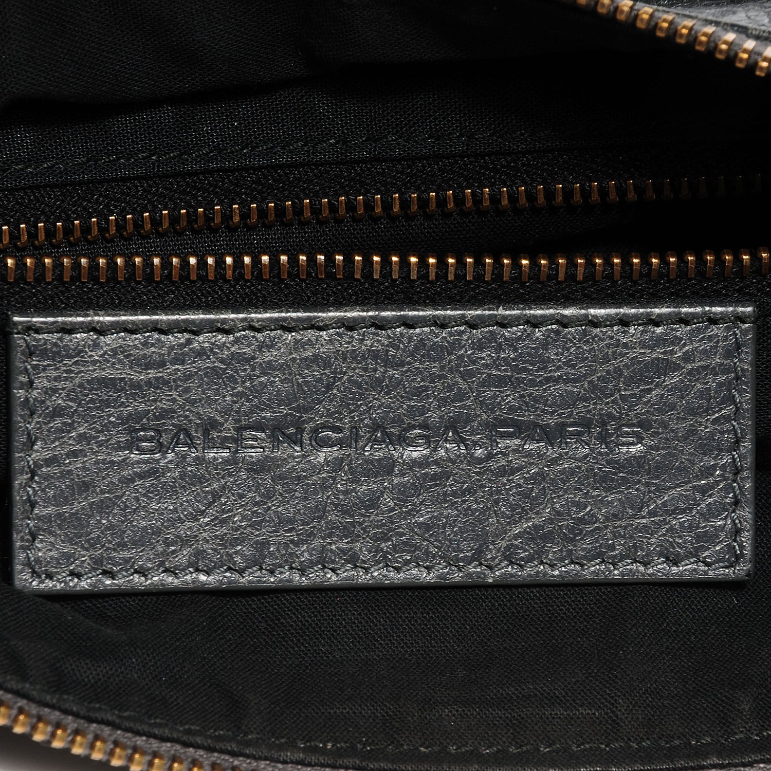 Balenciaga Agneau Classic Hardware Flat Crossbody Gris Tarmac 11 of 13