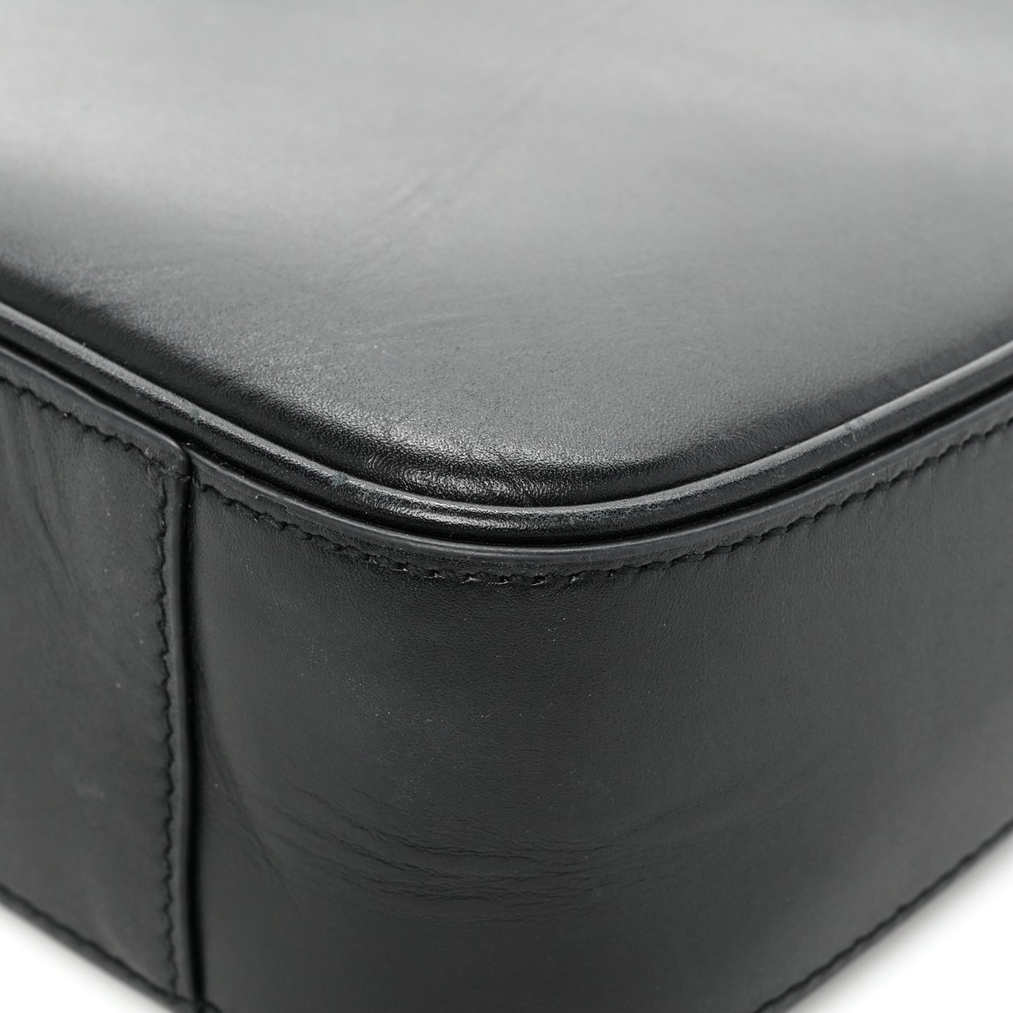 Smooth Calfskin Le 5 A 7 Hobo Black