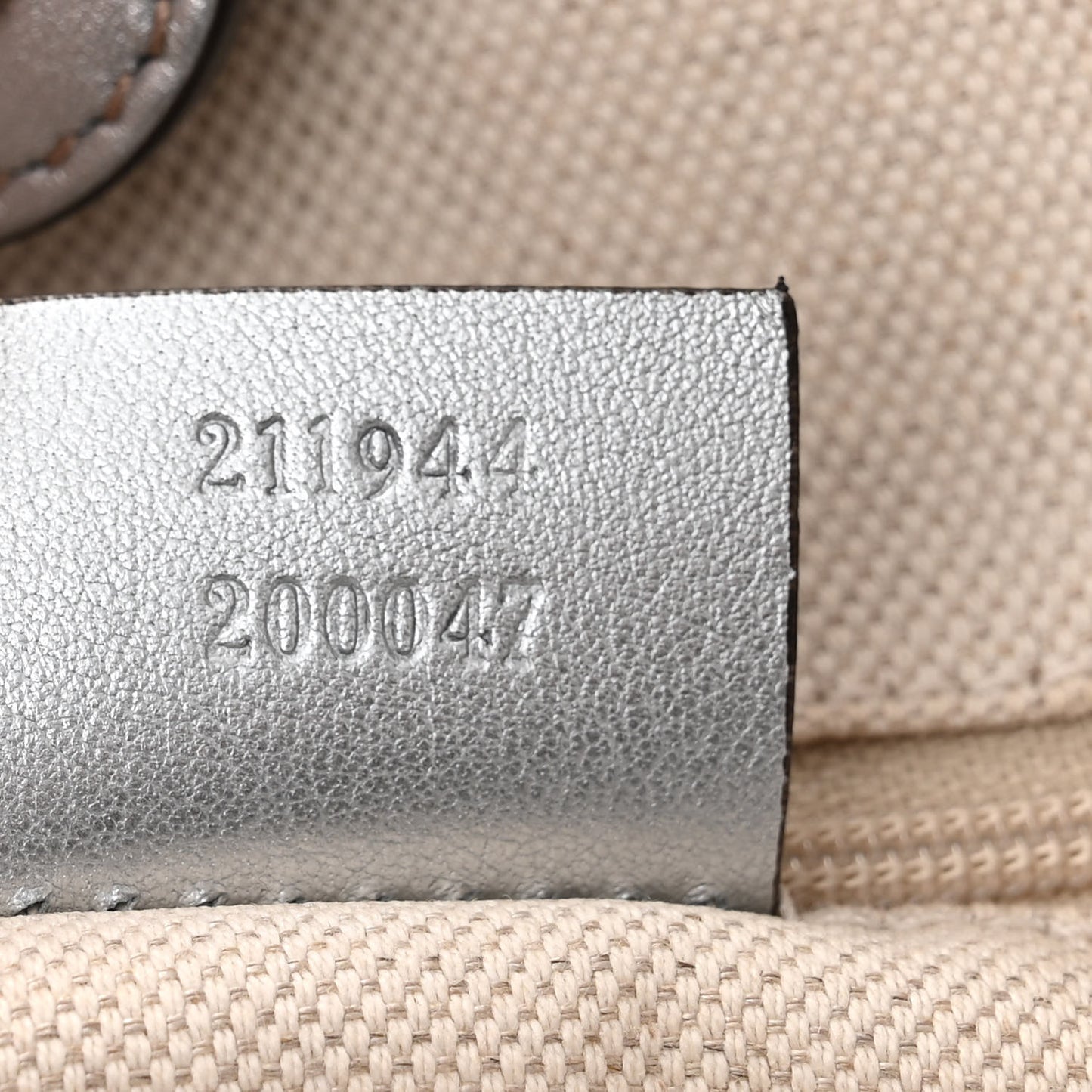Guccissima Medium Sukey Tote Silver