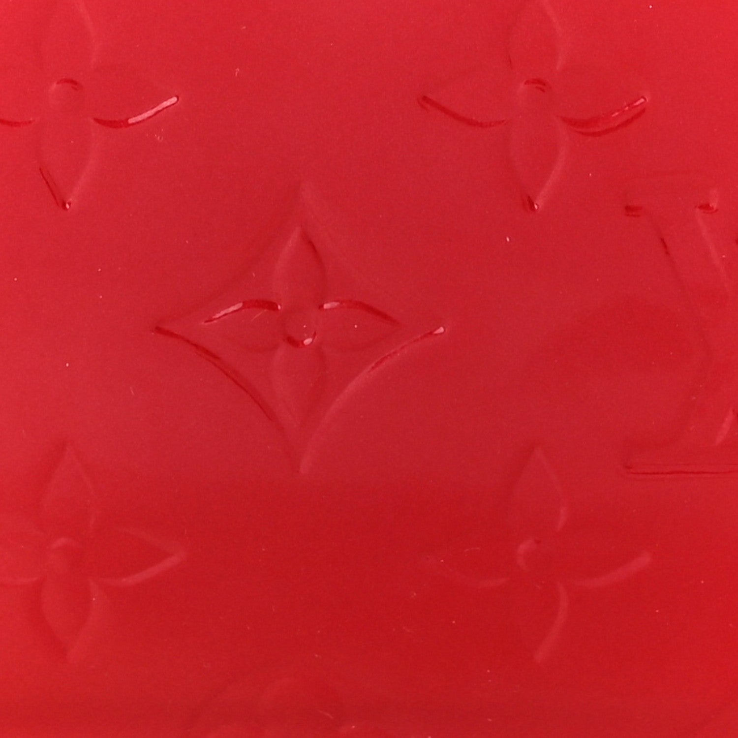 Louis Vuitton Vernis Key Pouch NM Cherry 7 of 9