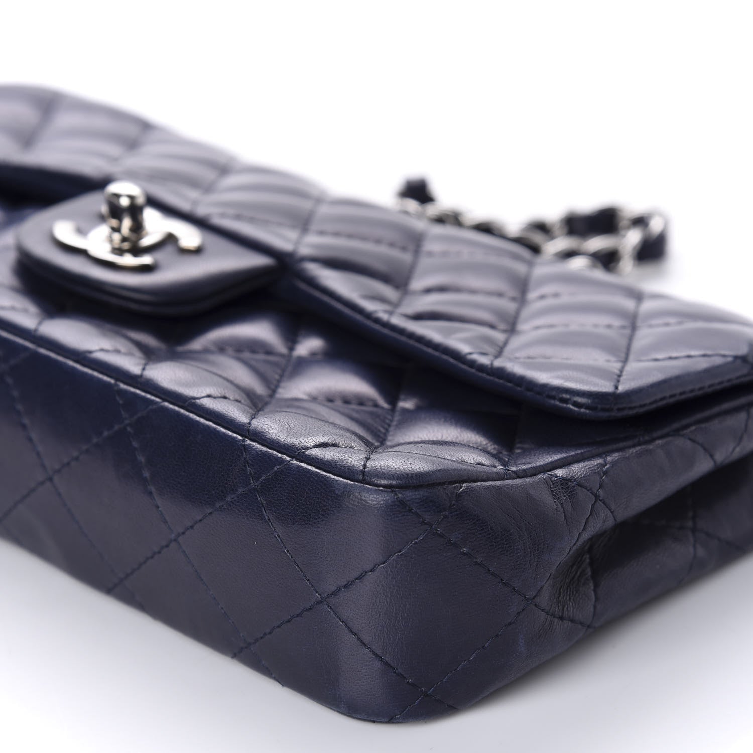 Chanel Lambskin Quilted East West Flap Navy 7 of 10
