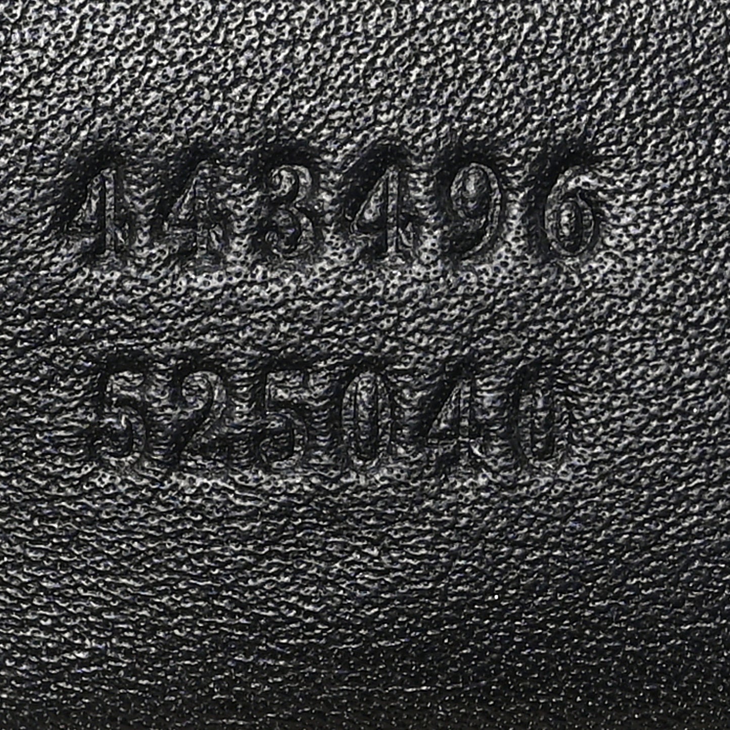 Calfskin Matelasse Medium GG Marmont Shoulder Bag Black