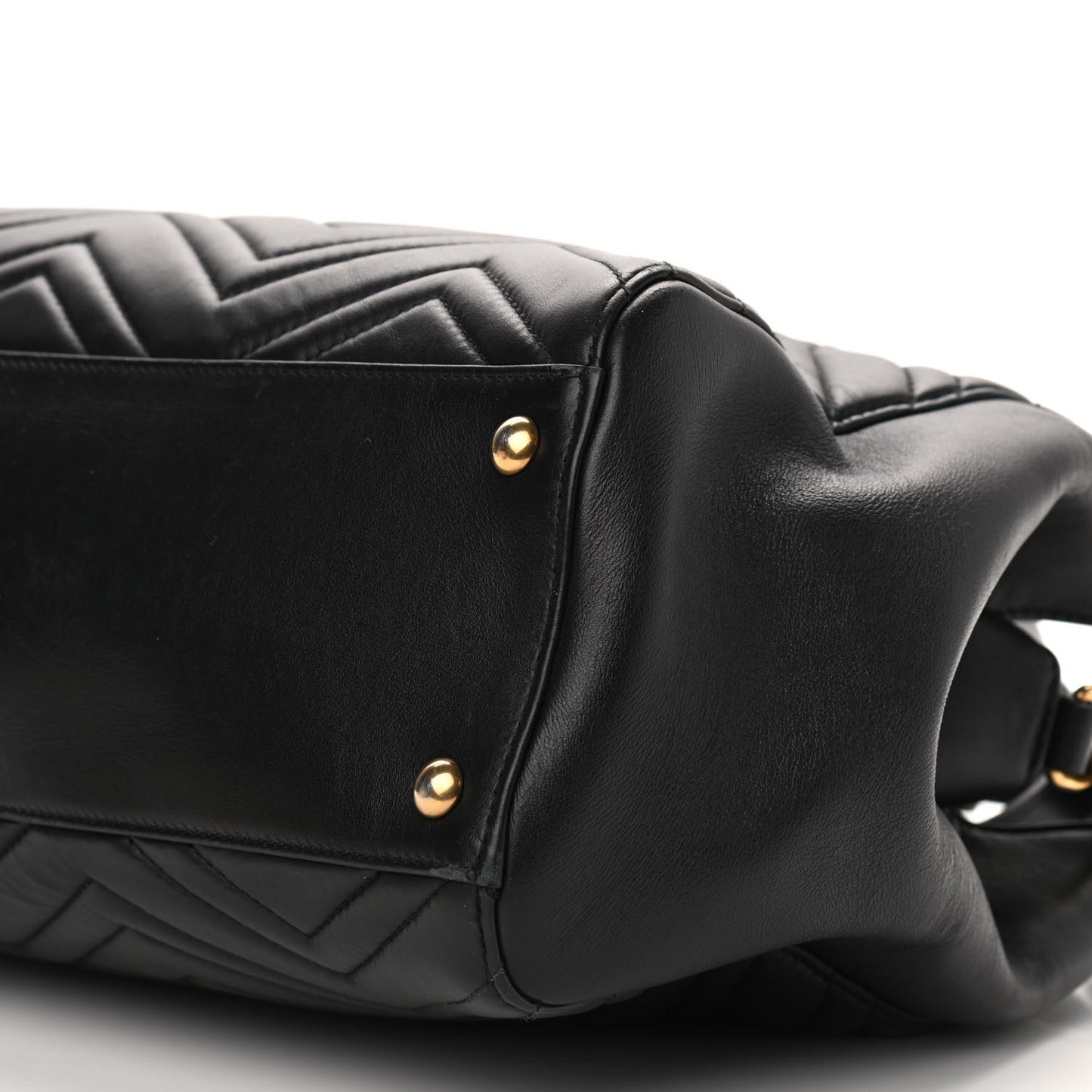 Calfskin Matelasse Medium GG Marmont Tote Black