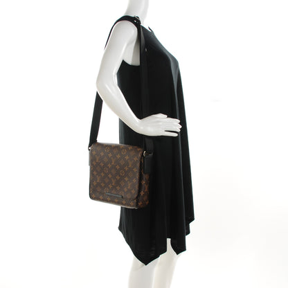 Louis Vuitton Monogram Macassar District PM 2 of 7