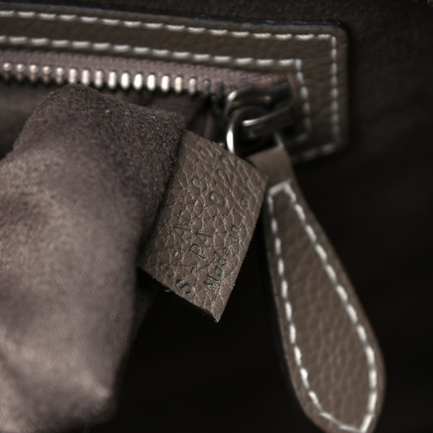 Drummed Calfskin Mini Luggage Bag Souris