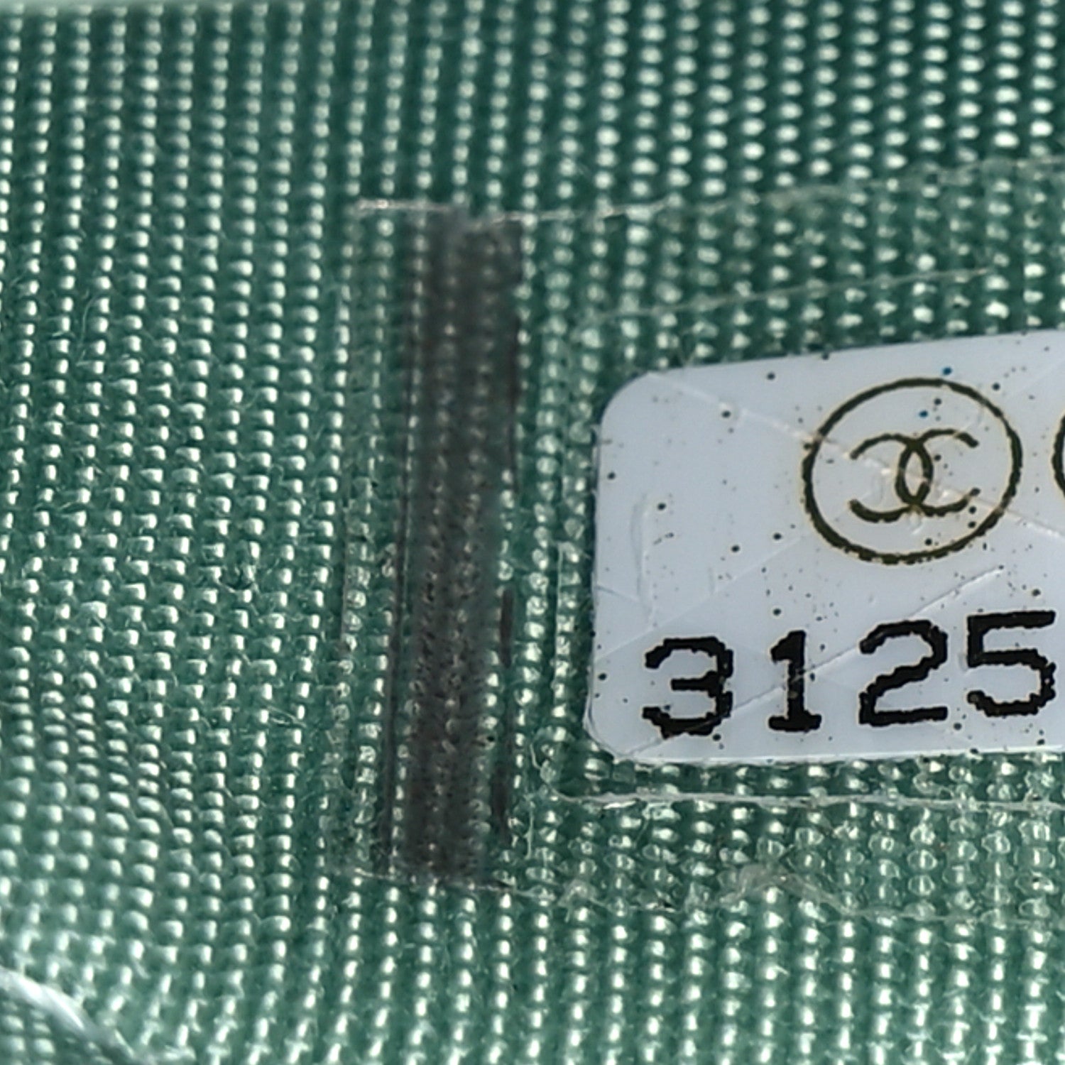 Chanel Iridescent Caviar Quilted Pearl On Top Coin Purse With Chain Light Green 8 of 11