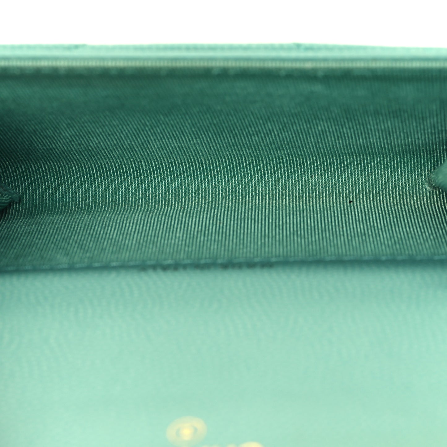 Caviar Flat Chevron Quilted Flap Card Holder Green