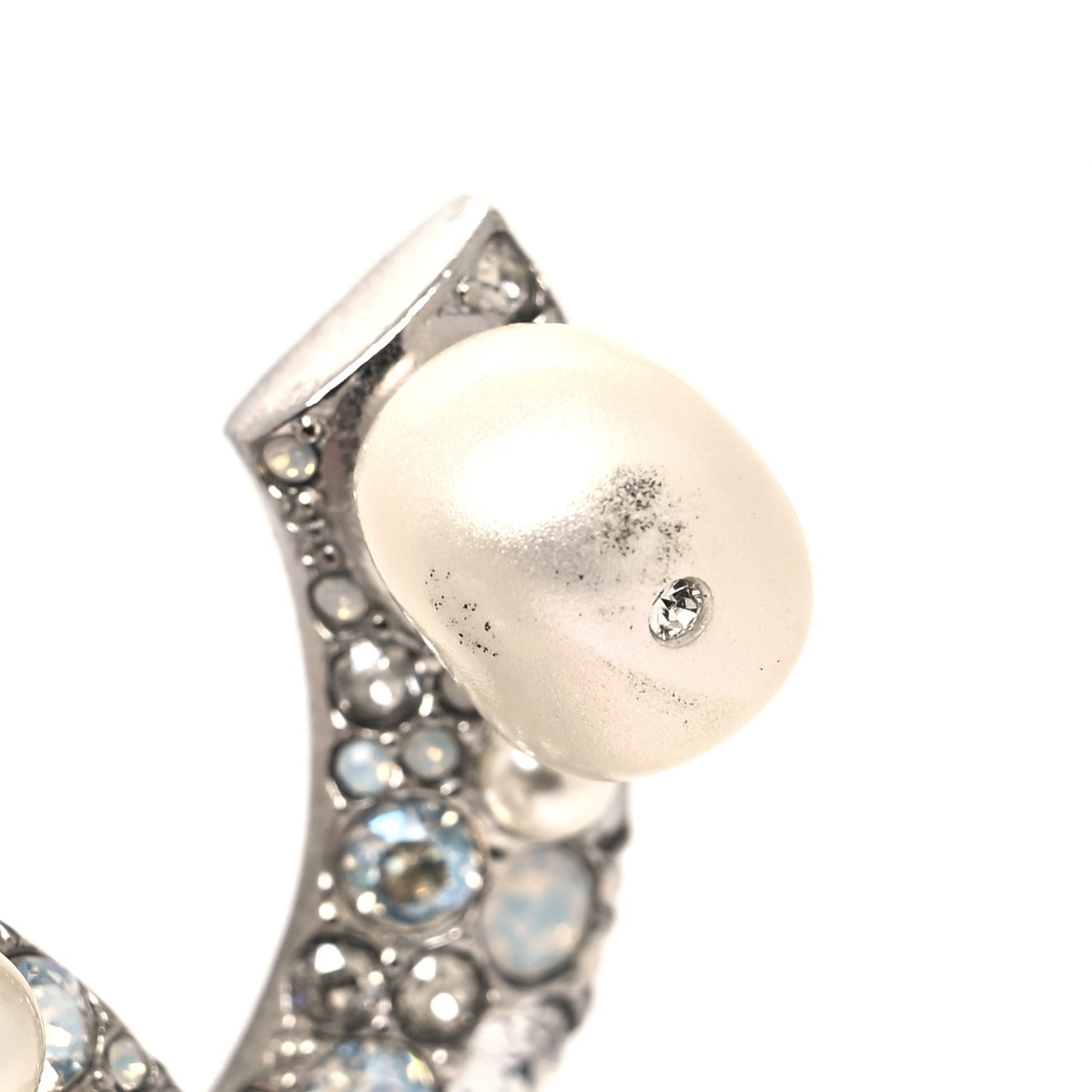 Pearl Crystal CC Mini Brooch Silver