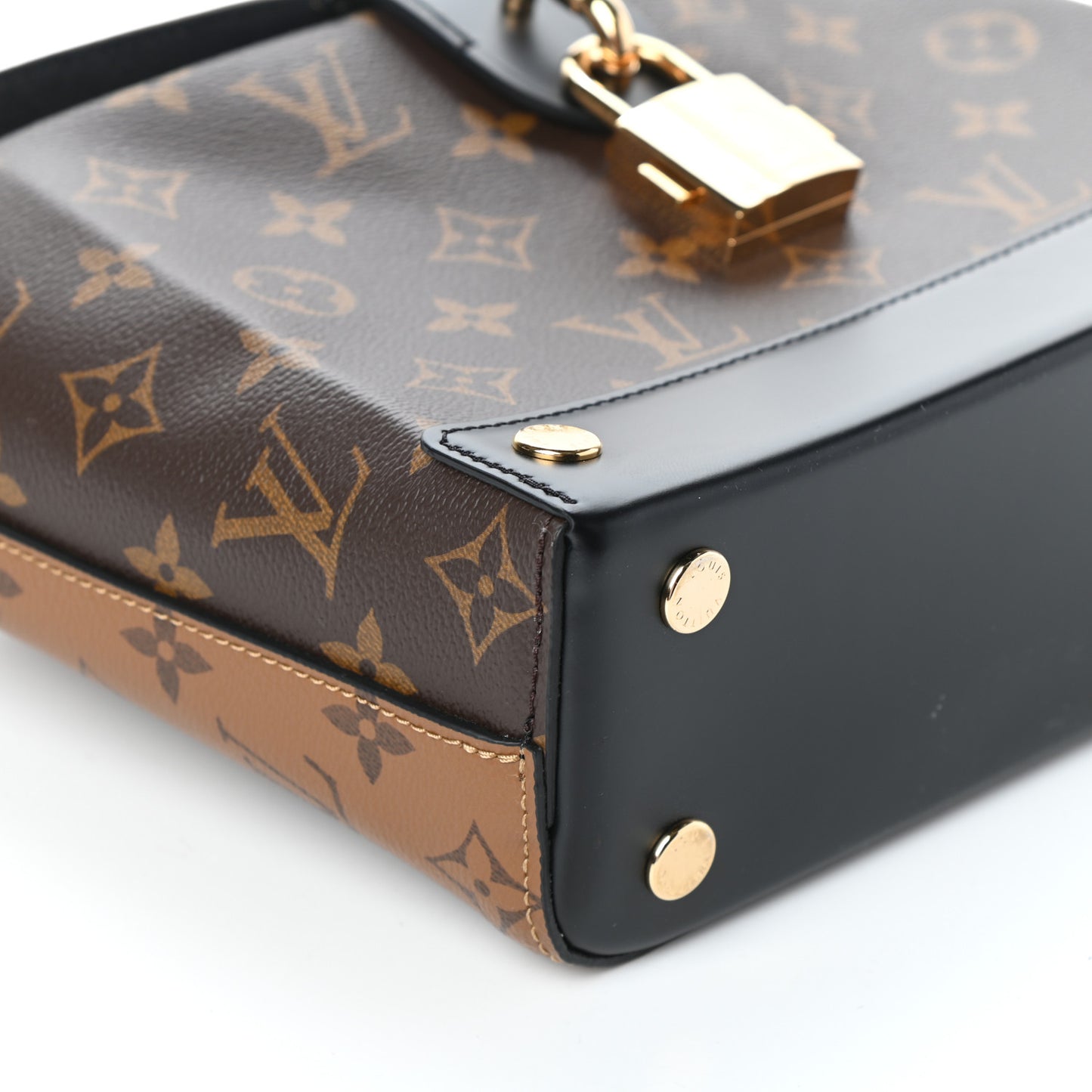 Reverse Monogram Bento Box EW