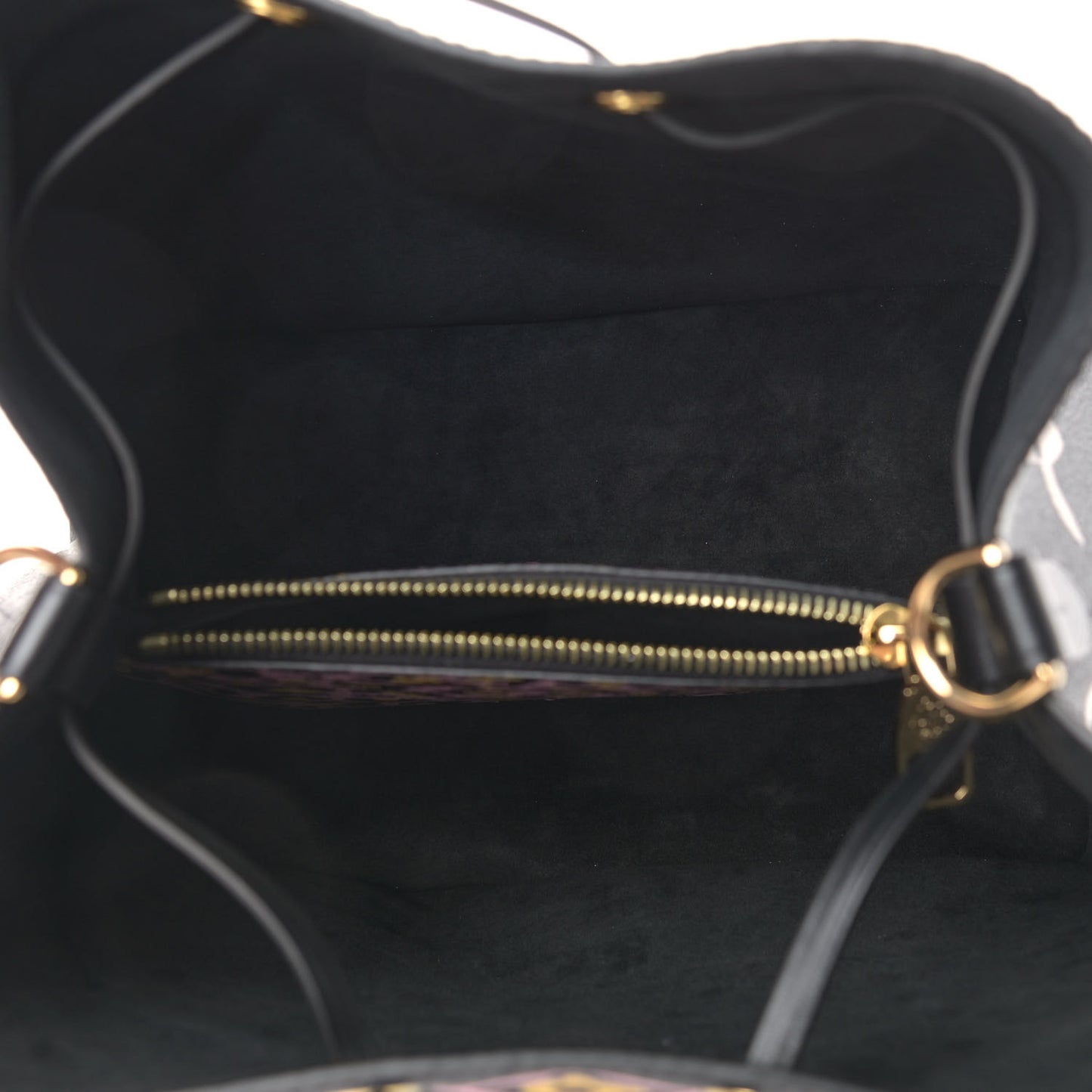 Monogram Giant Wild At Heart Neonoe MM Black