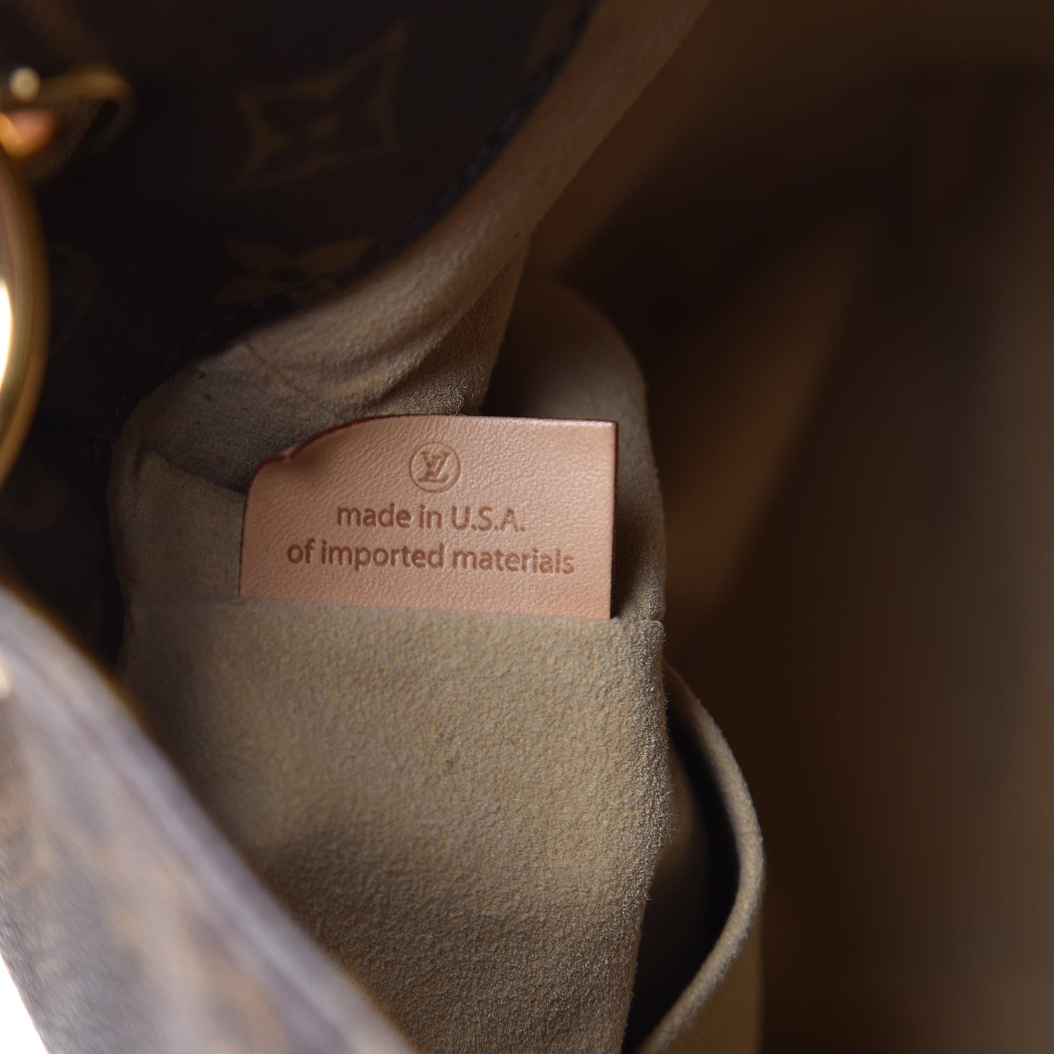Louis Vuitton Monogram Artsy MM 7 of 19