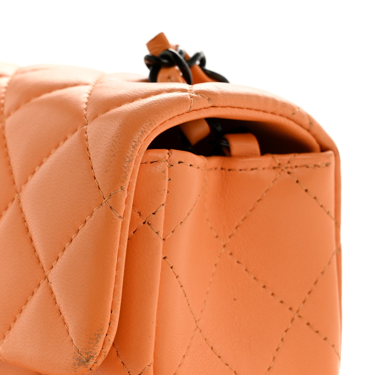 CHANEL ビンテージリング オレンジ Chanel Lambskin Quilted Mini Rectangular Flap Orange 1869769