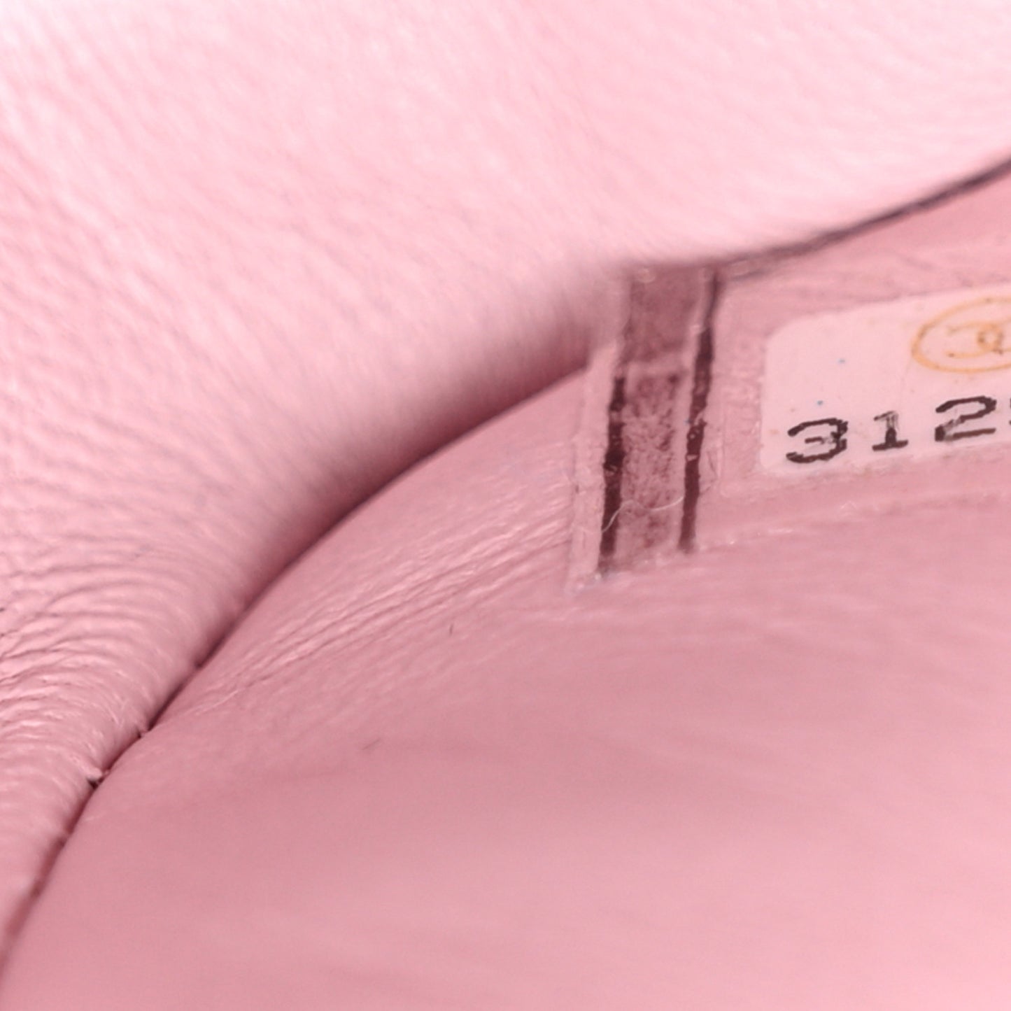 Caviar Quilted Medium Double Flap Light Pink