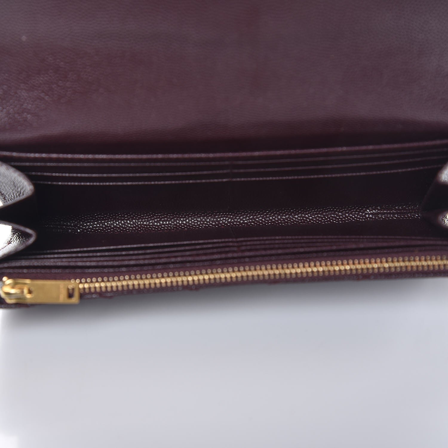 Saint Laurent Grain De Poudre Matelasse Chevron Monogram Flap Wallet Amaranto 5 of 9