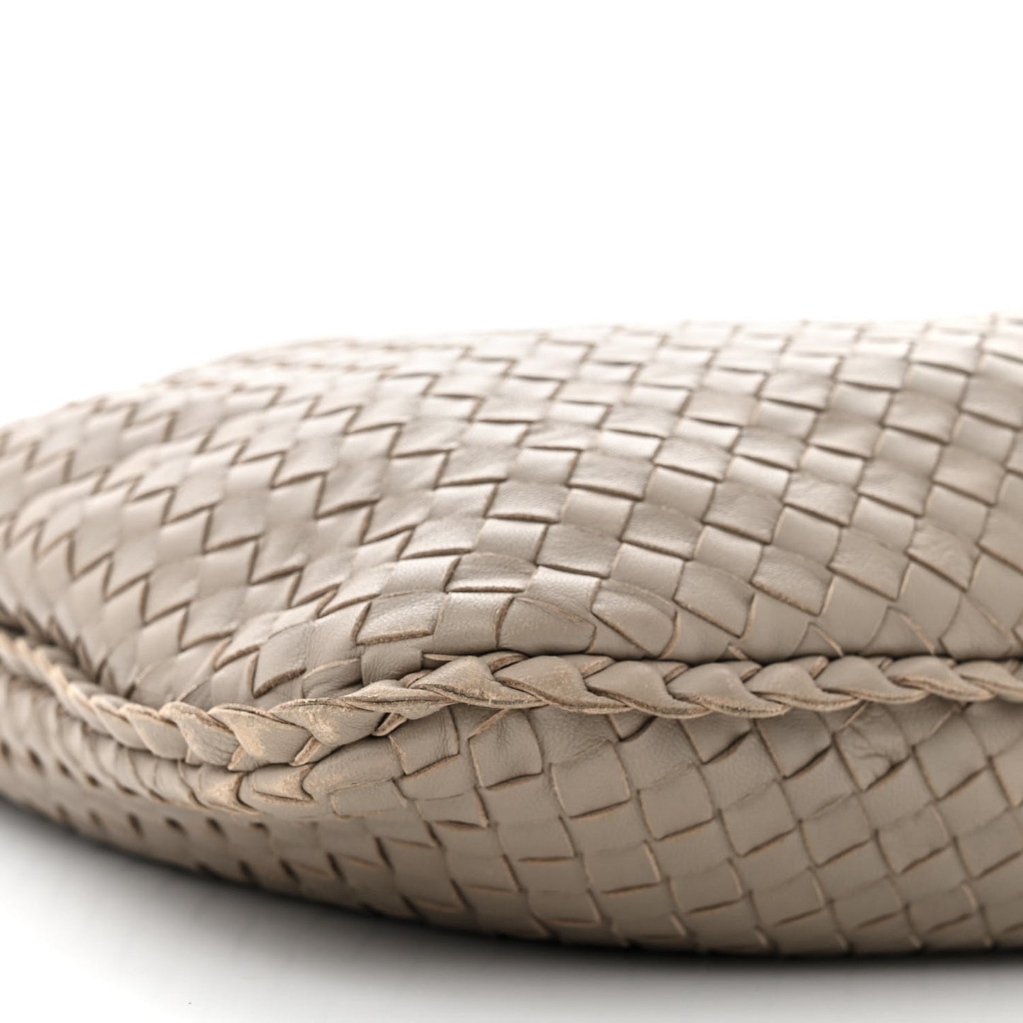 Nappa Intrecciato Medium Veneta Hobo Fume